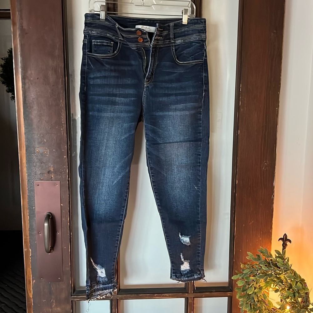 KanCan double button skinny jeans